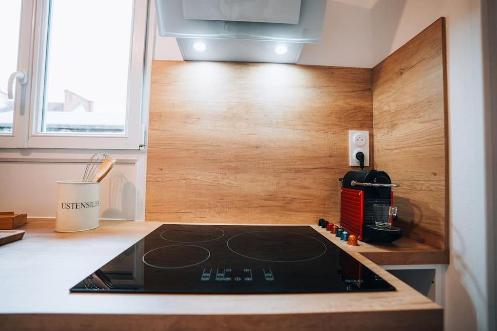 Le Bertrand • Le Raffinement En Coeur De Ville Chateauroux Ngoại thất bức ảnh